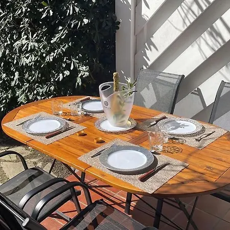 Avec Jardin, Piscine, Parking, Wifi, Proche Plage-beach-playa