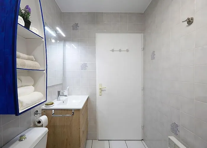 Apartmán Avec Jardin, Piscine, Parking, Wifi, Proche Plage-beach-playa *
